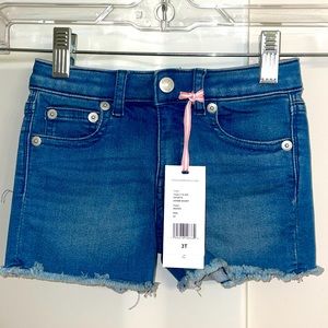 NWT vineyard vines girls frayed denim shorts